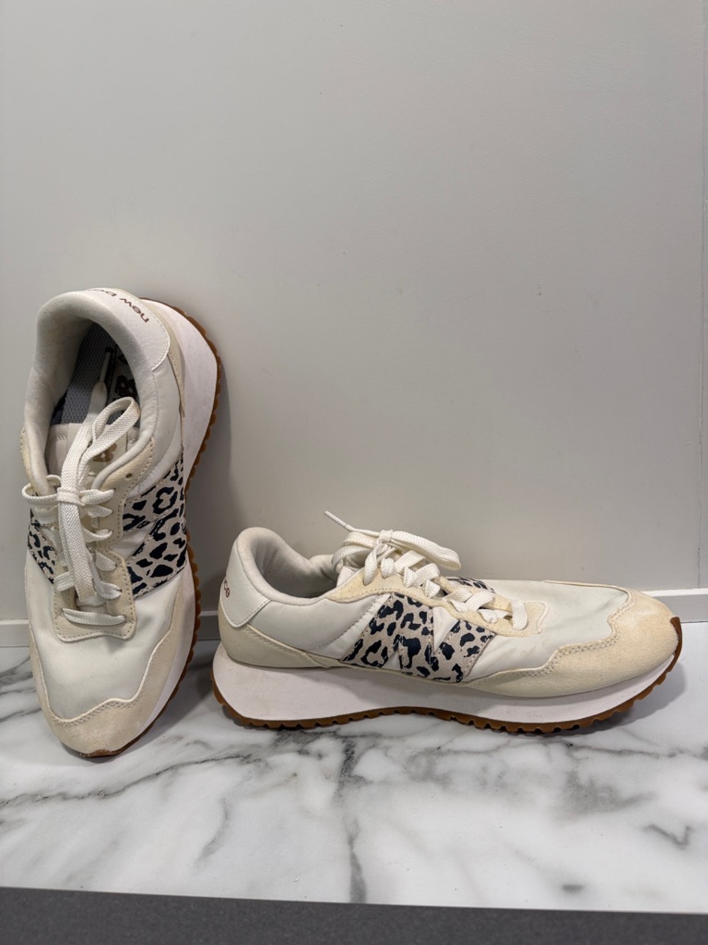 New Balance 237 Sea Salt Leopard Womens Size 10 Low Top Shoes Sneakers - Picture 3 of 10